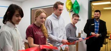 SECNY Internship Gives Students a Look at Professional Life