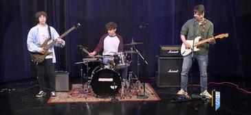 LCSD Student Band 'Decent' Performs on Bridge Street!